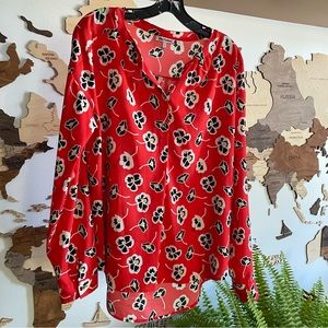 Juicy Couture I flower top